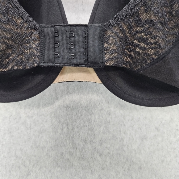Bali Comfort Bra Cool Comfort Fabric Lace Accent Underwire Foam Cups Size 38C - Picture 4 of 8